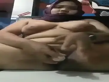 Bokep Jilbab Ungu Sange Parah Minta Ngentot Full HD